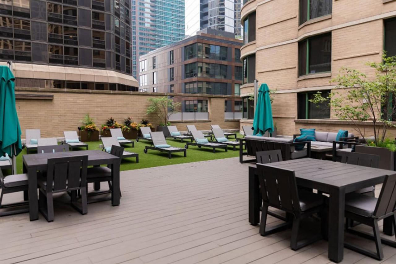 Streeterville Studio W Dog Run Deck Nr Park Chi-584 Чикаго Экстерьер фото